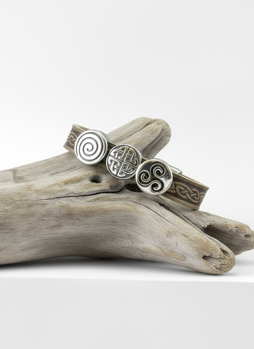 Celtic Leather Green Aoife Cuff Bracelet