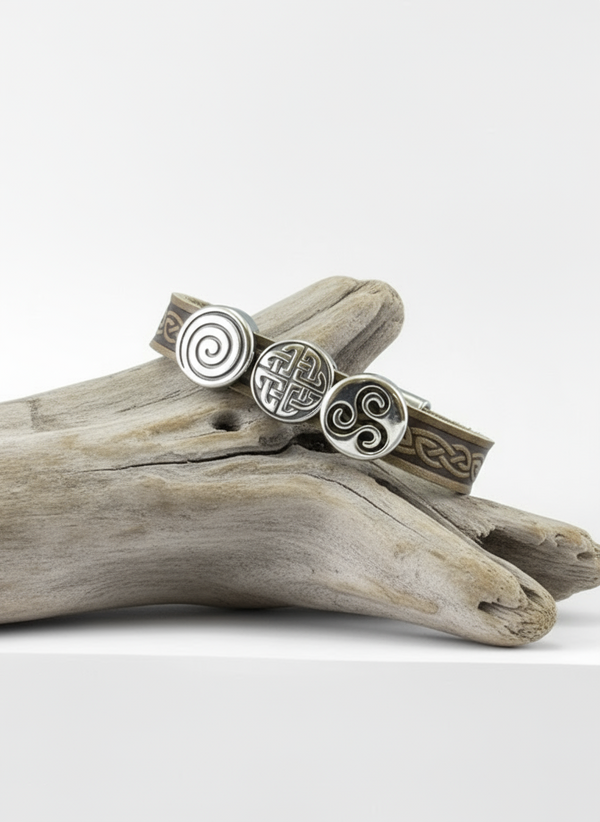 Celtic Leather Green Aoife Cuff Bracelet