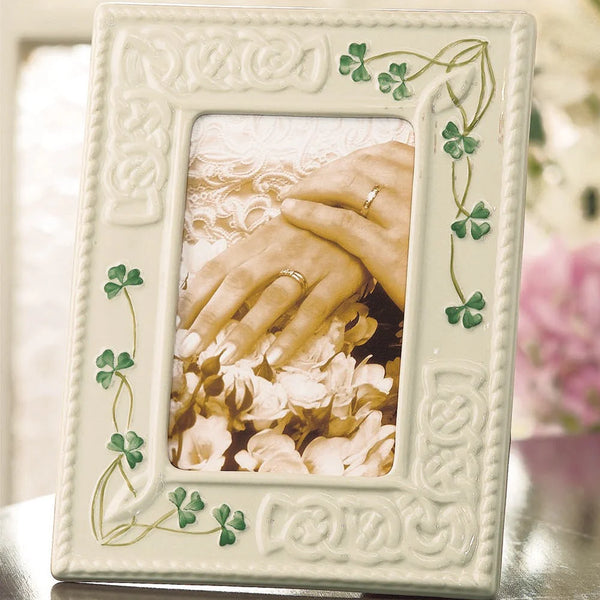 Belleek Classic 4x6 Tara Shamrock Frame
