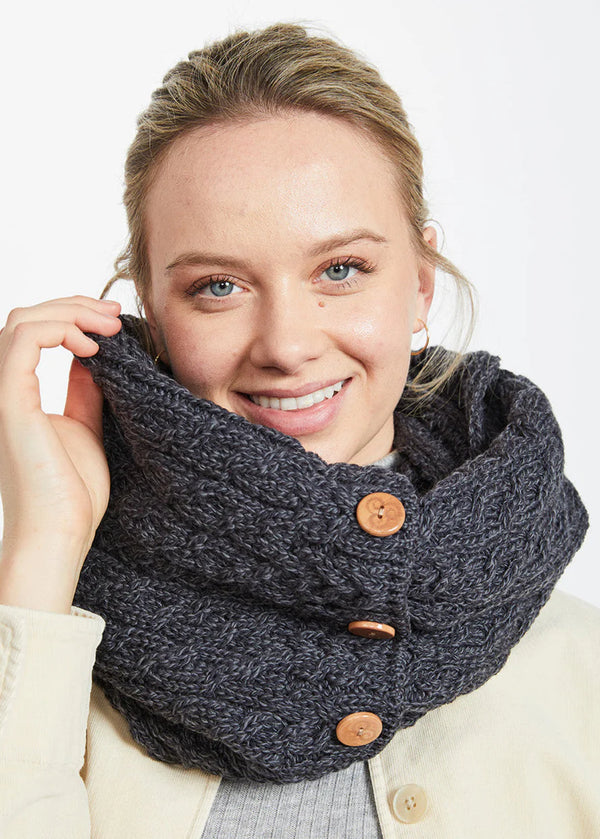 Aran Buttoned Snood