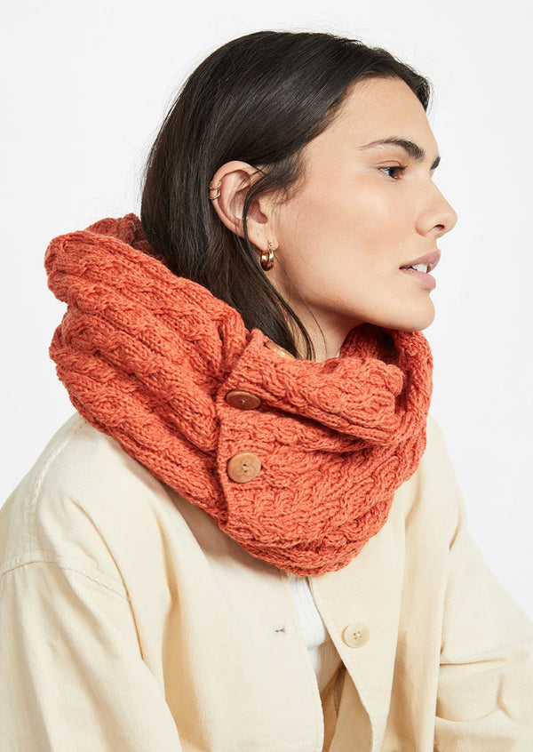 Aran Buttoned Snood