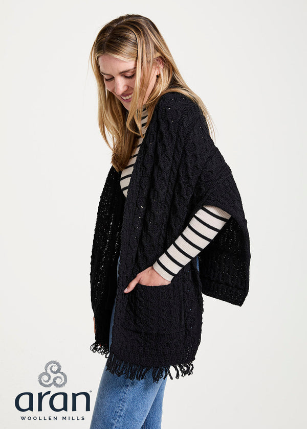 Aran Pocket Shawl | Black