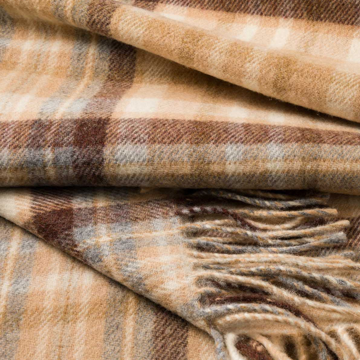 John Hanly Lambswool Throw | Brown Check
