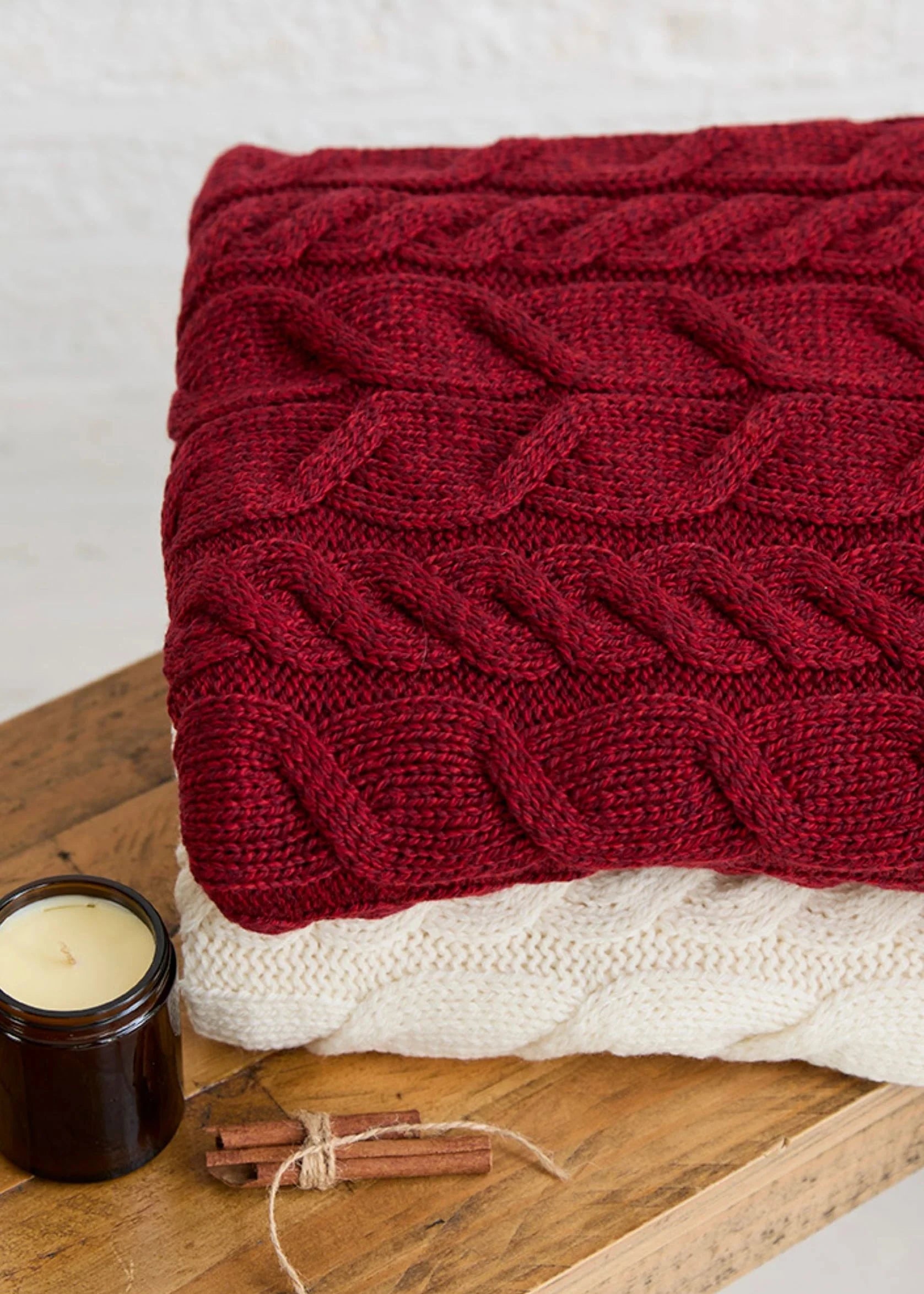 Supersoft Aran Cable Throw | Red