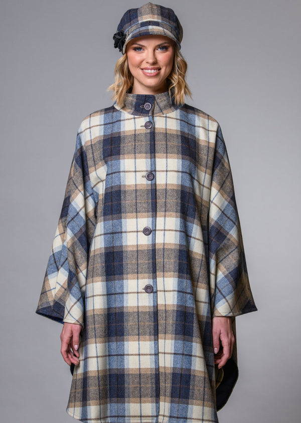 Mucros Dunloe Cape | Cream Blue