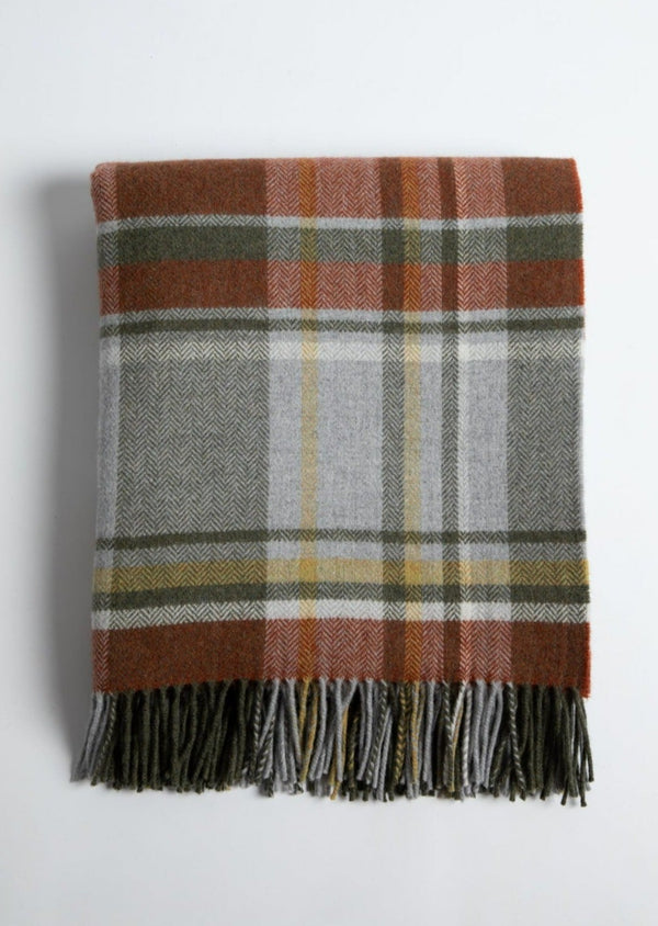 Foxford Óige Lambswool Throw