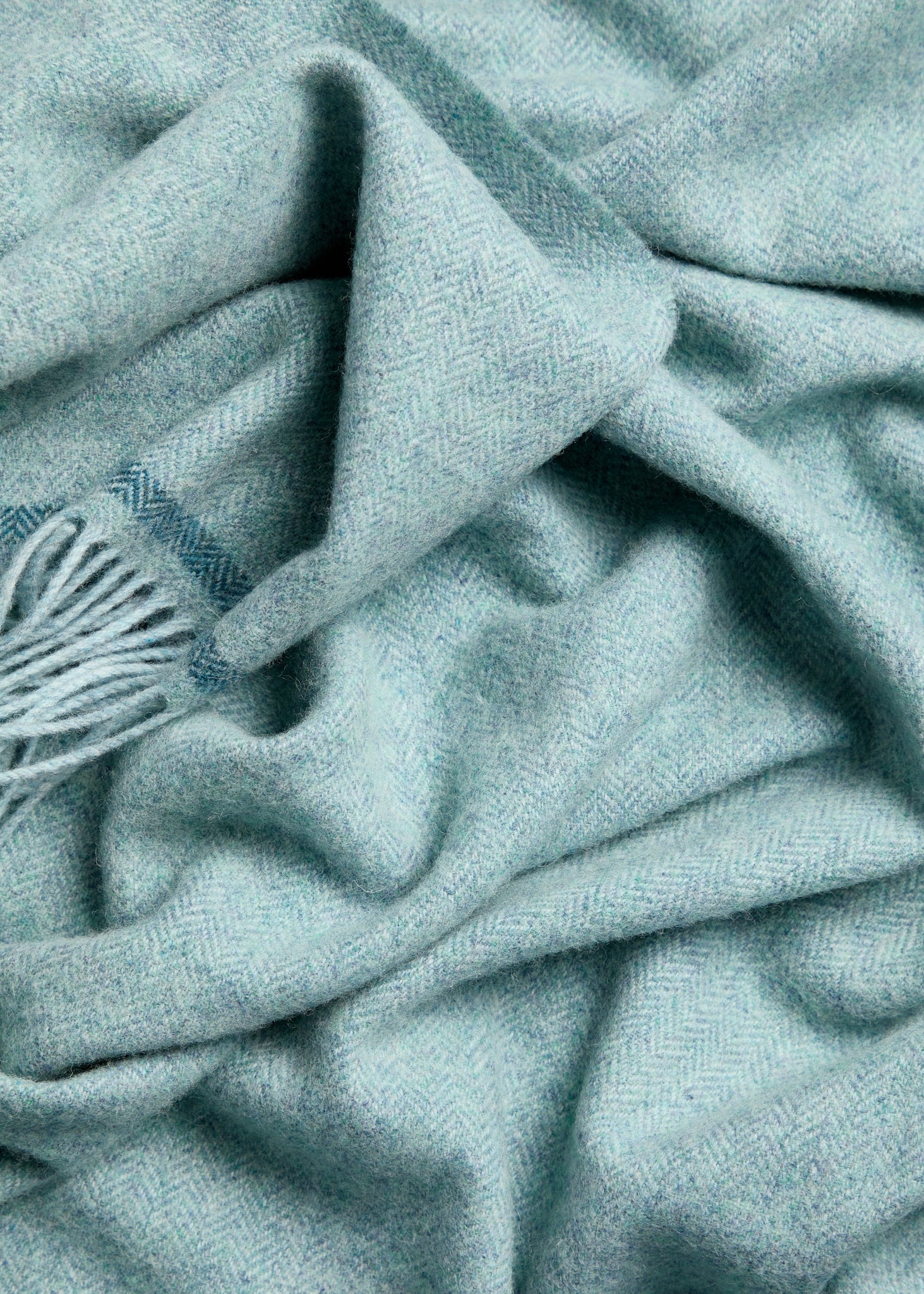 Foxford Lambswool Throw | Dunbrody