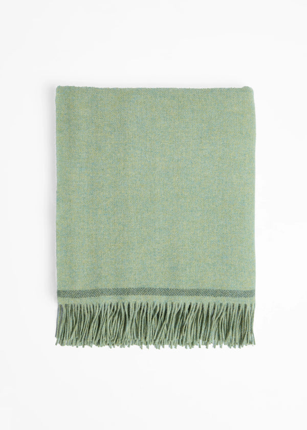 Foxford Lambswool Throw | Blackwater