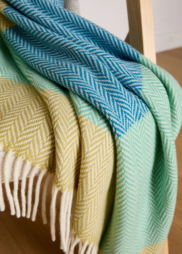 Foxford Cashmere and Lambswool Throw | Garavogue