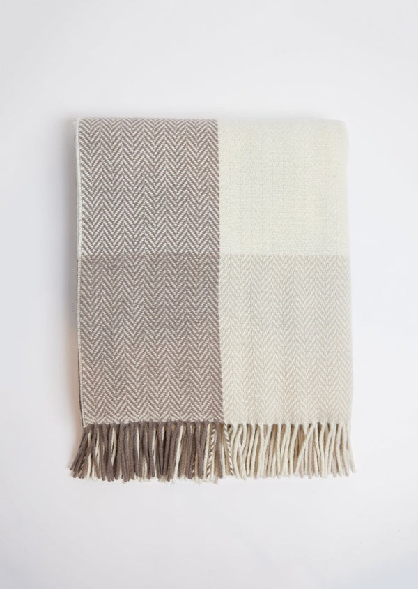 Foxford Dún na Rí Cashmere Lambswool Throw