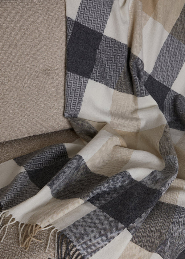 Foxford Classic Check Lambswool Throw