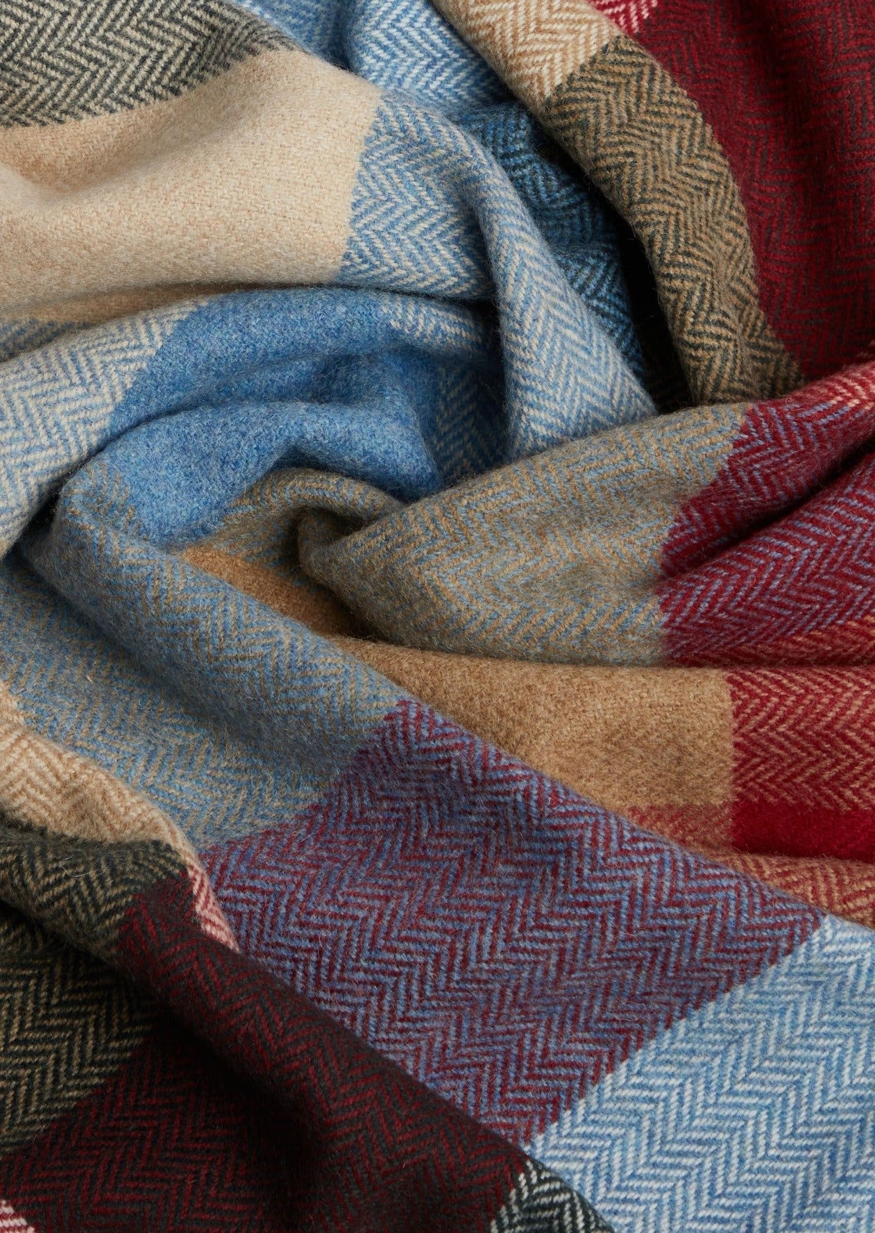 Foxford Woodland Avenue Throw