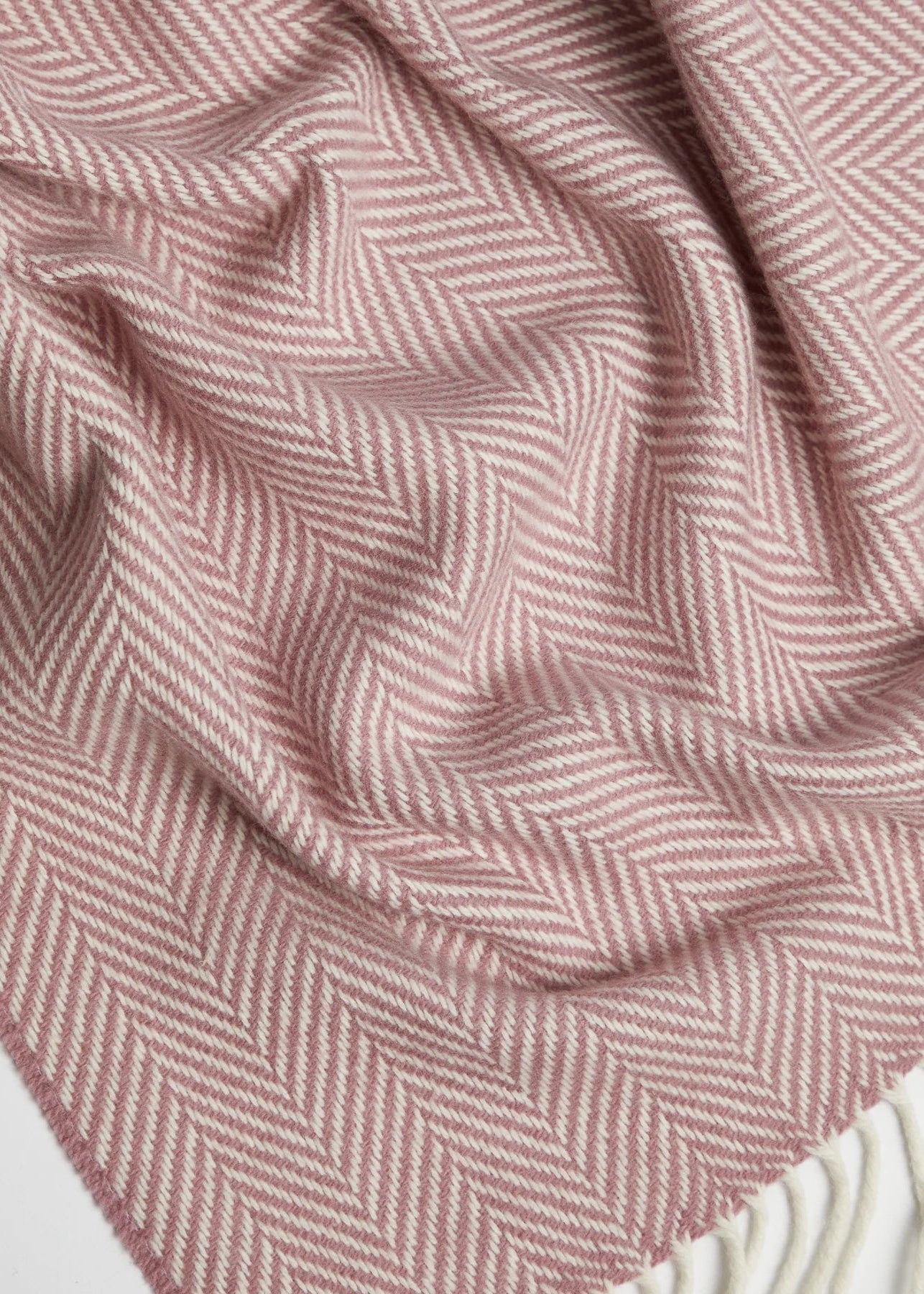 Foxford Cashmere Lambswool Throw | Maeve
