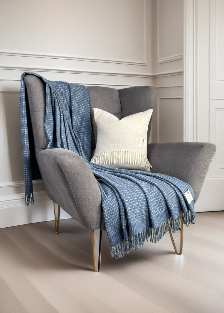 Mcnutt Cashmere Merino Throw | Alpine Stream