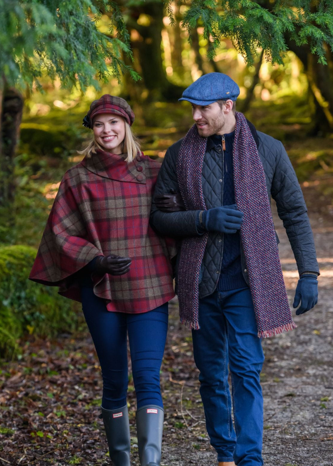 Mucros Poncho | Red Check