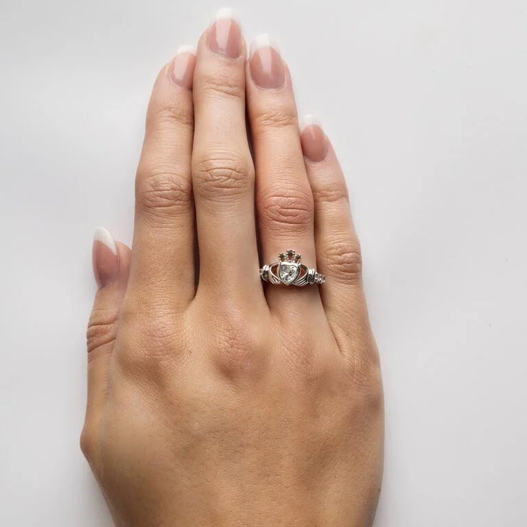 Claddagh Birthstone Ring – April