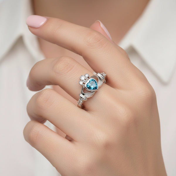Claddagh Birthstone Ring – December