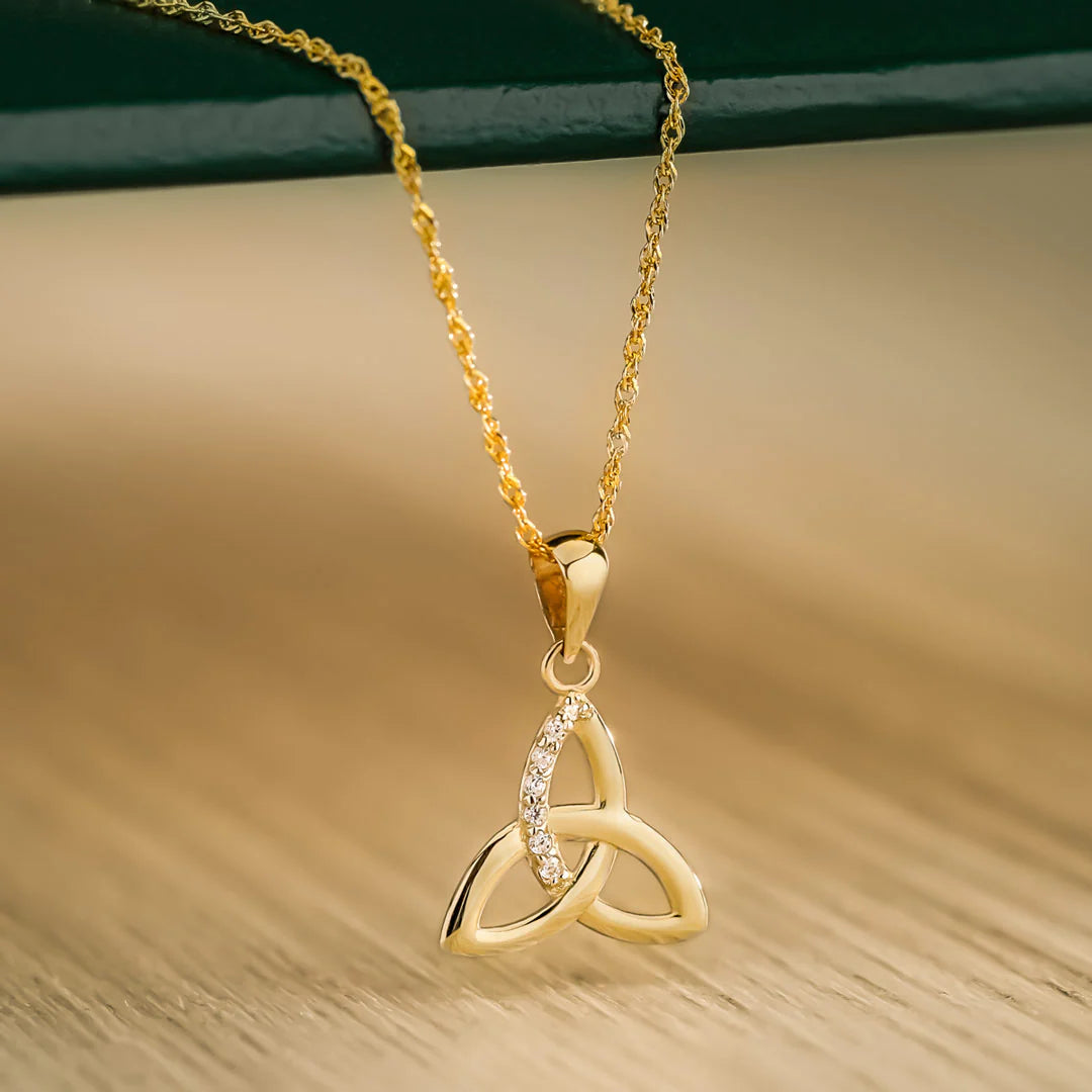 10K Gold Trinity Knot Pendant