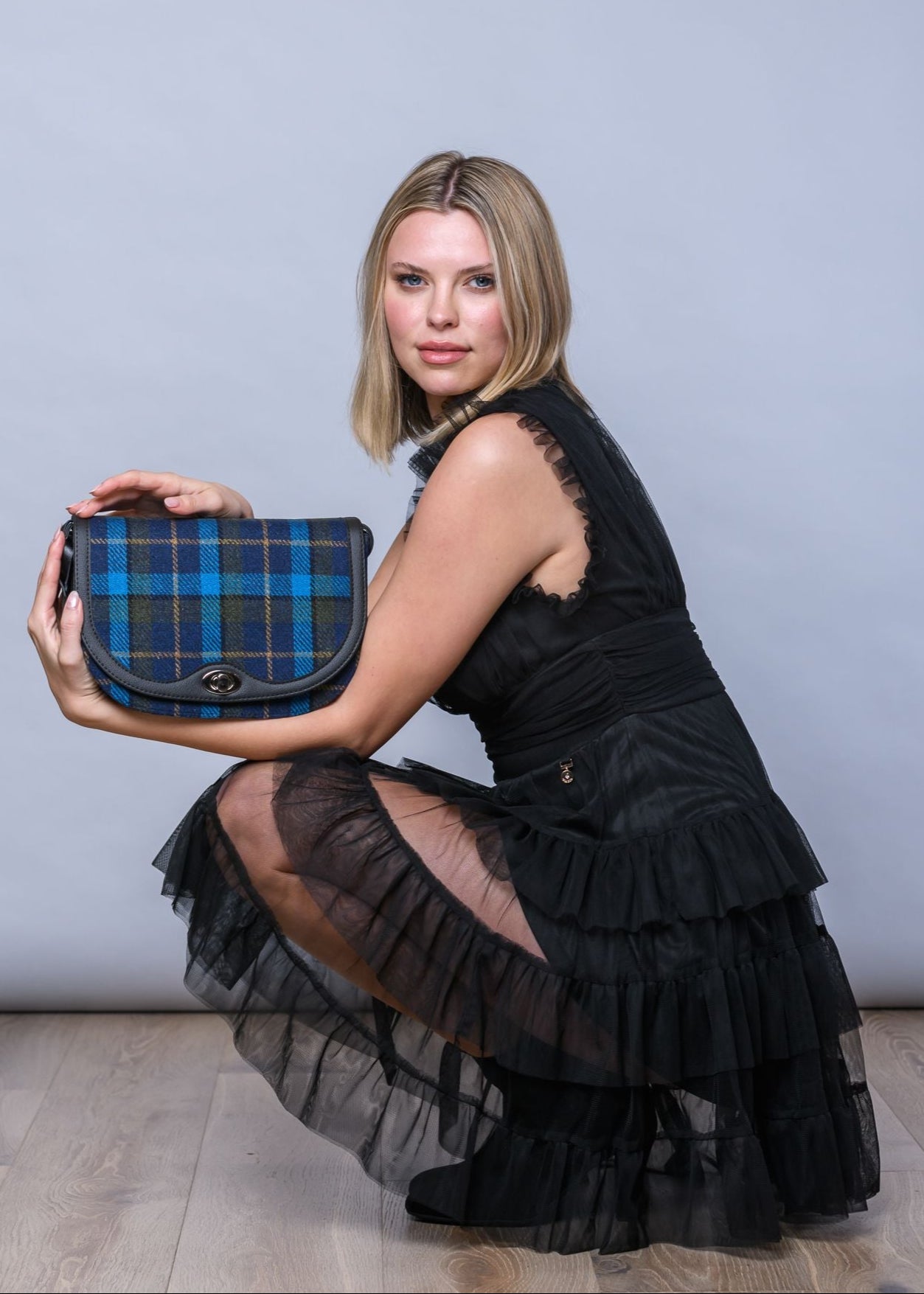 Mucros Erin Bag | Navy Blue Check