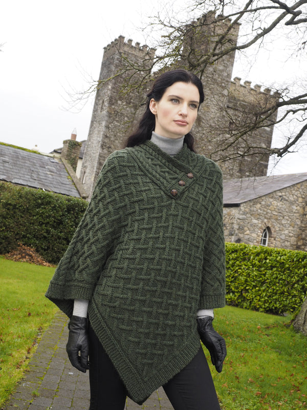 Nua Super Soft Green Merino Wool Aran Poncho 