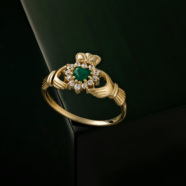 Solvar Ladies 10k Gold Green Agate Claddagh Ring