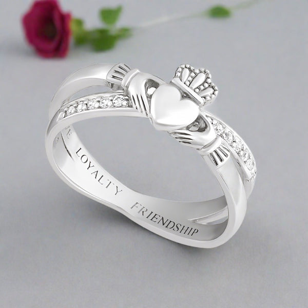 Silver Claddagh Kiss Ring