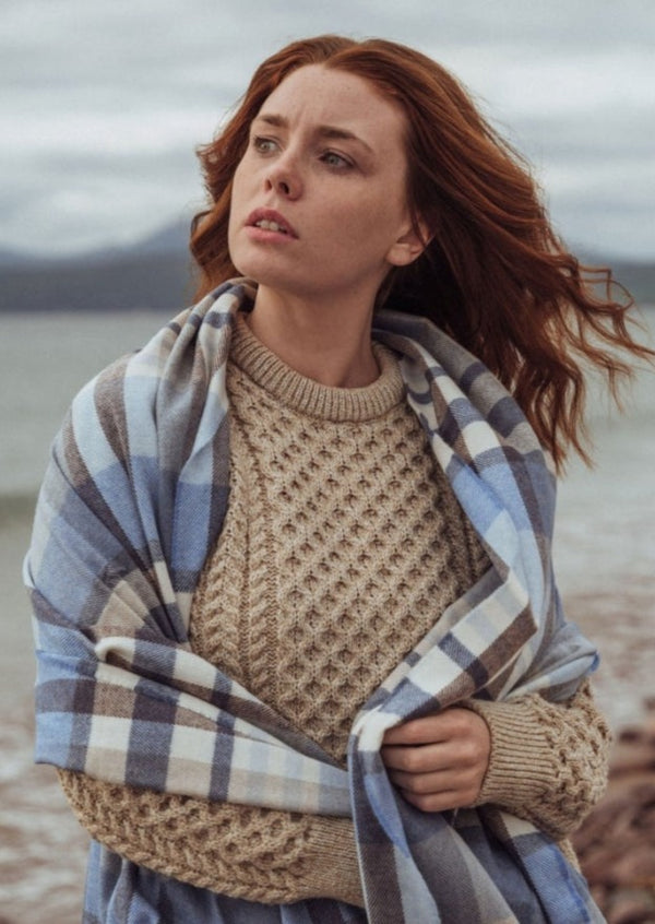 Oversized Merino Scarf Natural Sky blue Cornflower