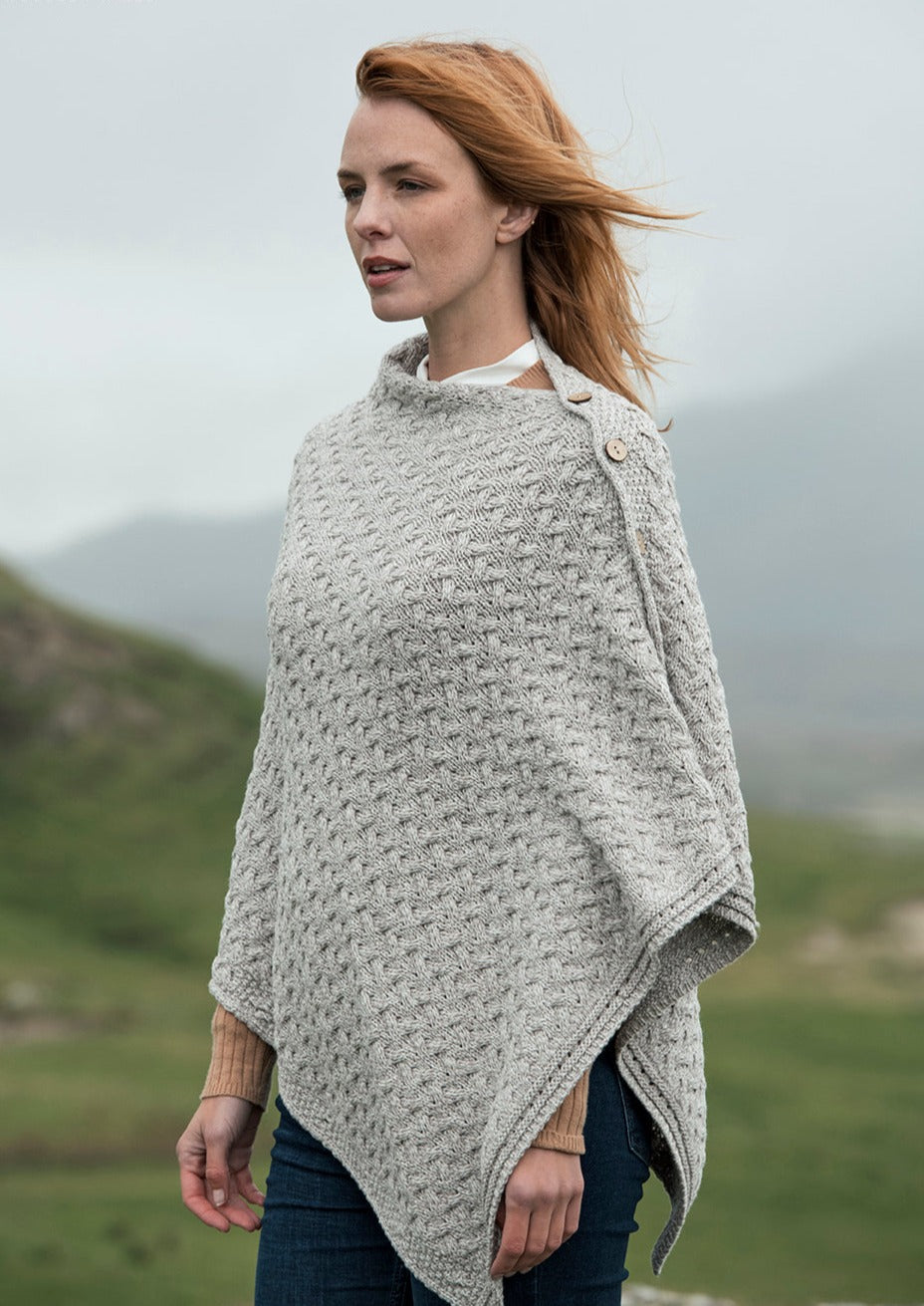 Aran Woollen Mills Buttoned Poncho | Oatmeal