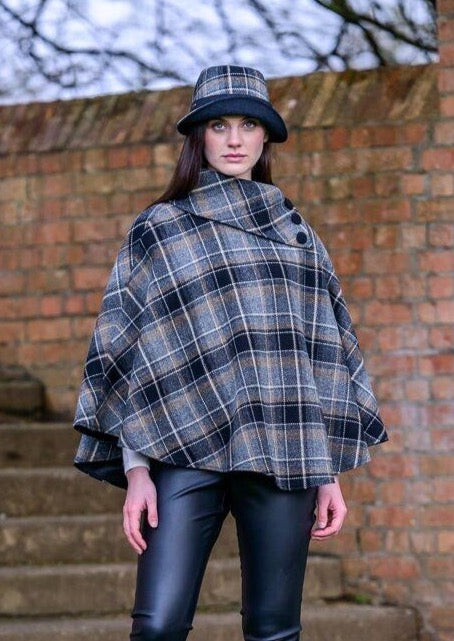 Mucros Black Gray Poncho