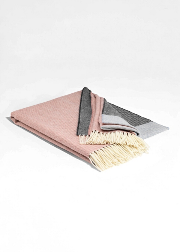 McNutt Lambswool Supersoft Blanket | Paris
