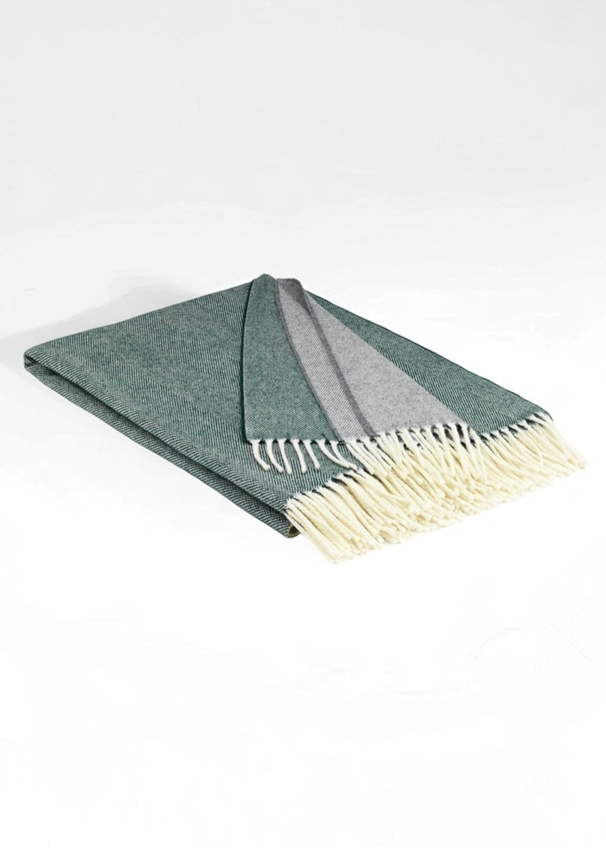 Mcnutt Lambswool Super soft Throw | Dublin