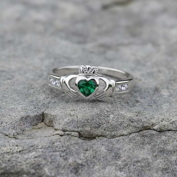 Sterling Silver Claddagh Emerald Ring