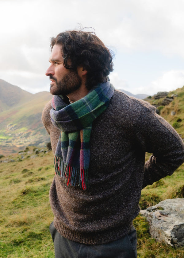 John Hanly Lambswool Scarf | Green Navy Check