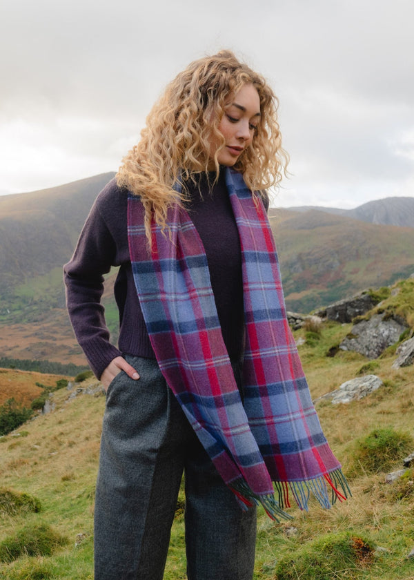 John Hanly Lambswool Scarf | Raspberry Red Lavender