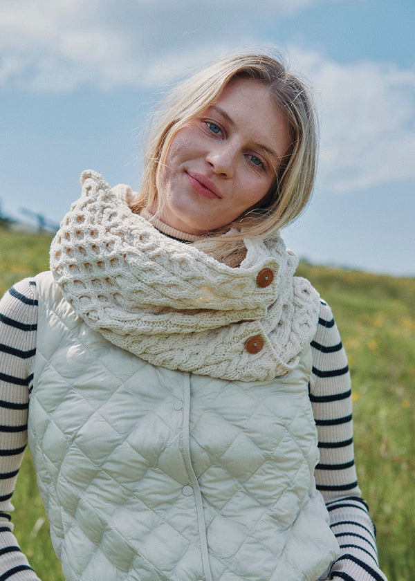 Aran Buttoned Snood