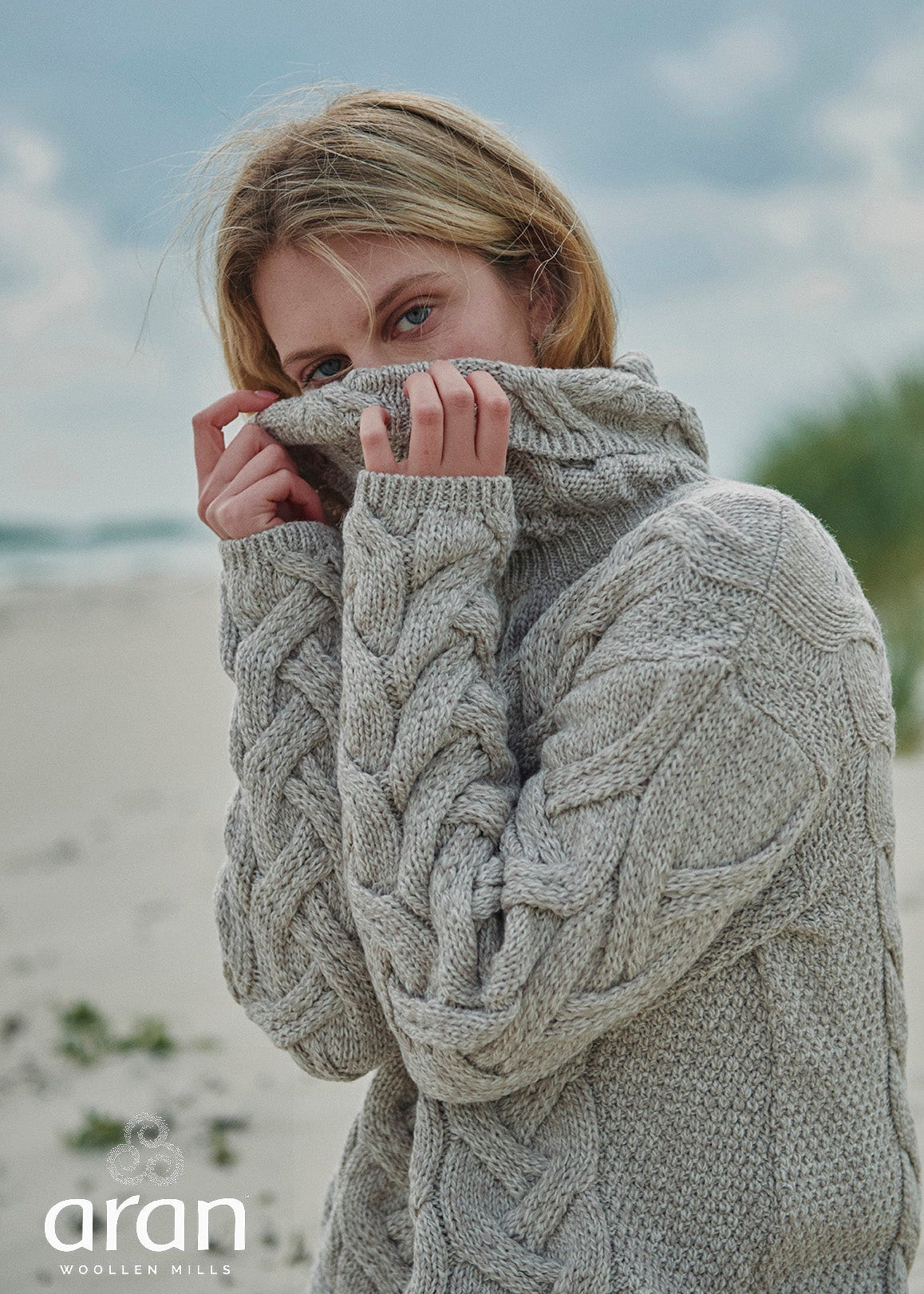 Women's Aran Cowl Neck Chunky Sweater | Oatmeal