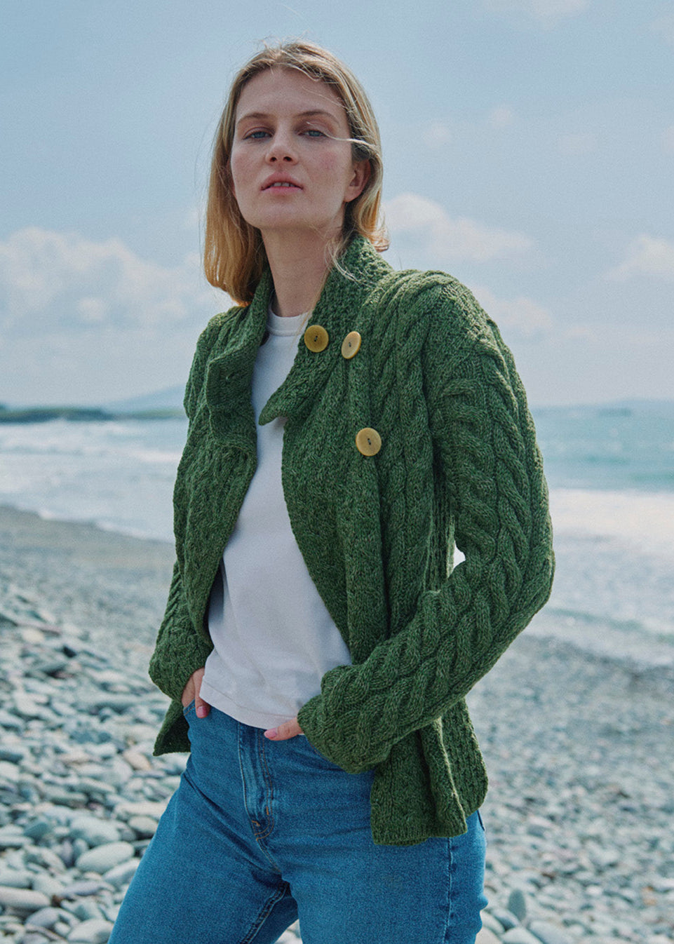 Aran 3 Buttons Trellis Cardigan | Green