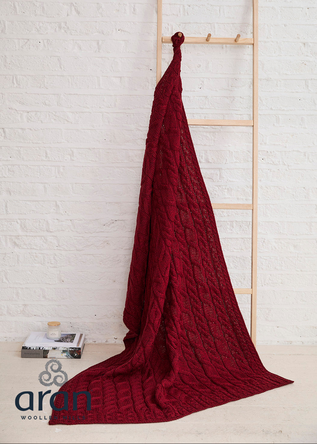 Supersoft Aran Cable Throw | Red