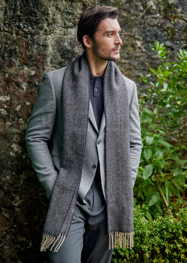 Cashmere Merino Scarf | Charcoal Beige Herringbone
