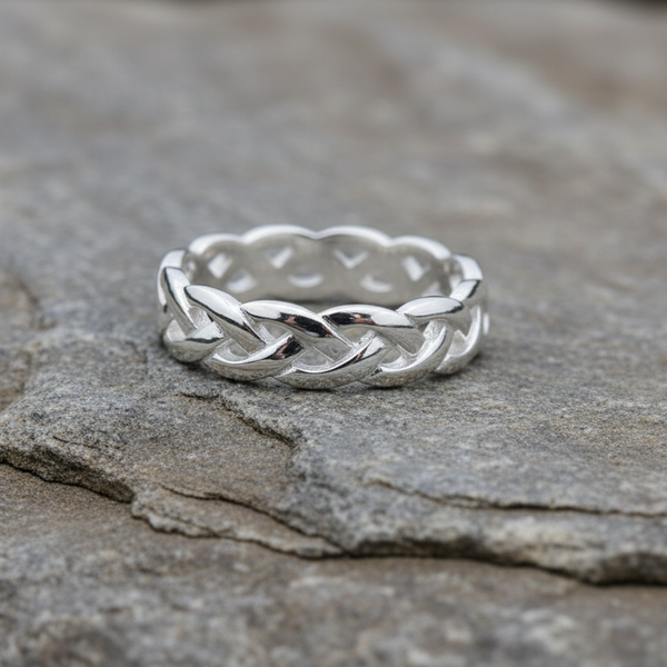 Ladies Sterling Silver Celtic Knot Ring