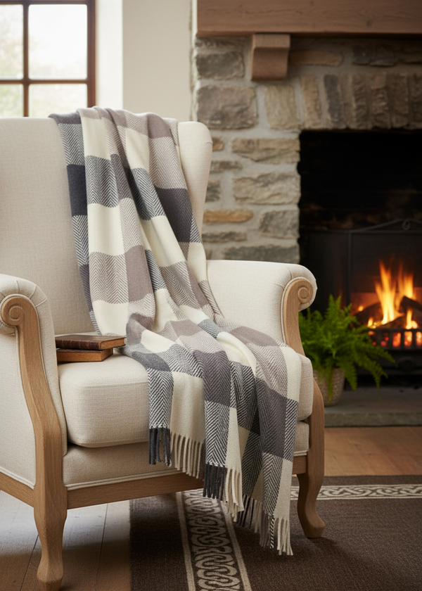 Foxford Cashmere Lambswool Caelan Throw | Taupe Grey Block