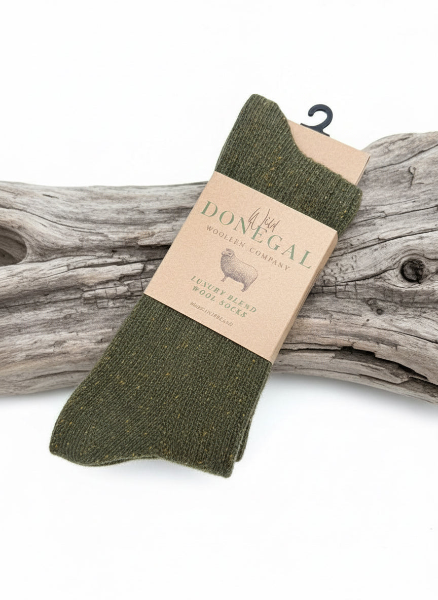 Men's Donegal Silk Wool Socks | Forest Green