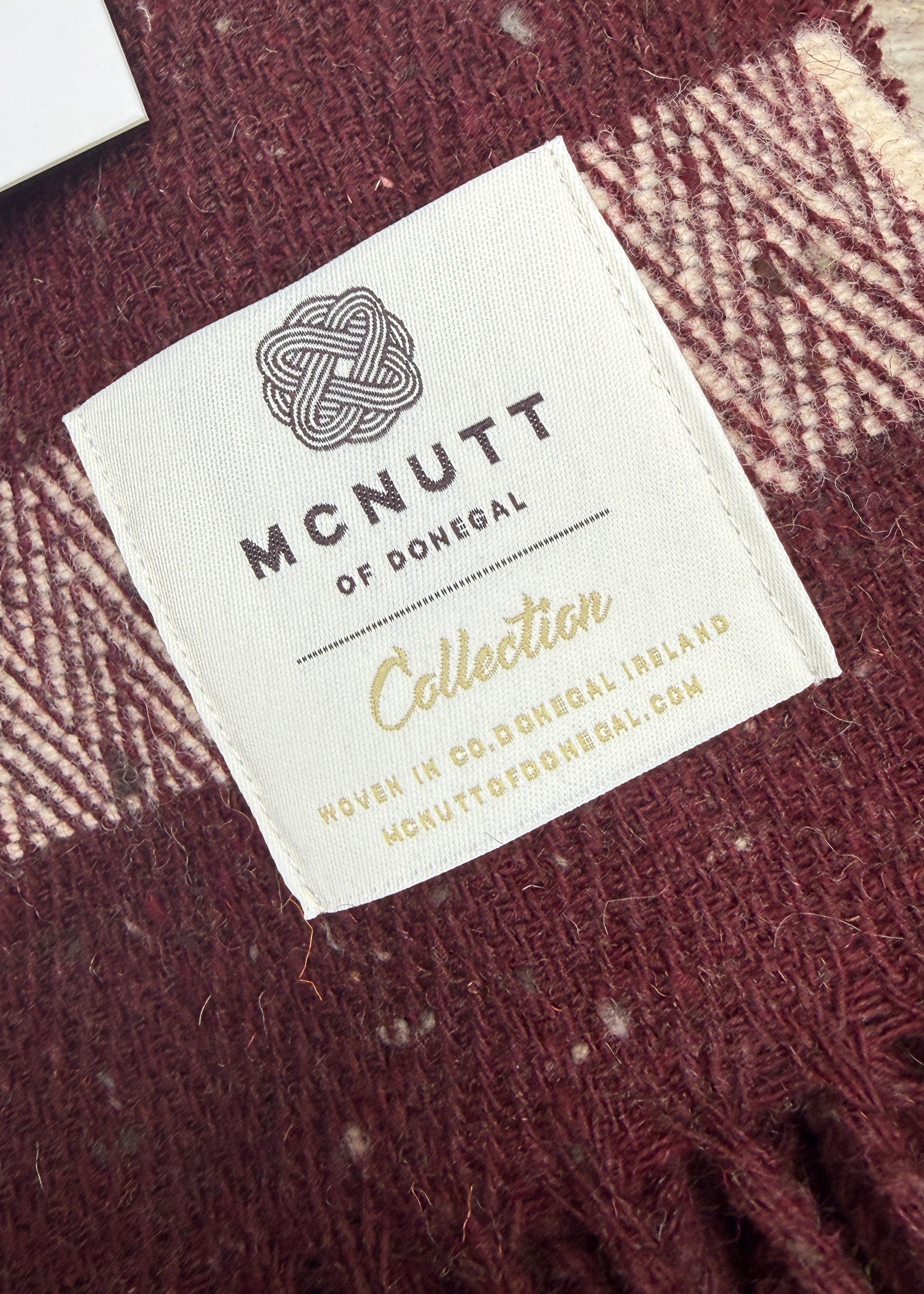 McNutt Burgundy Pure Wool Throw 200 × 150cm – Clearance