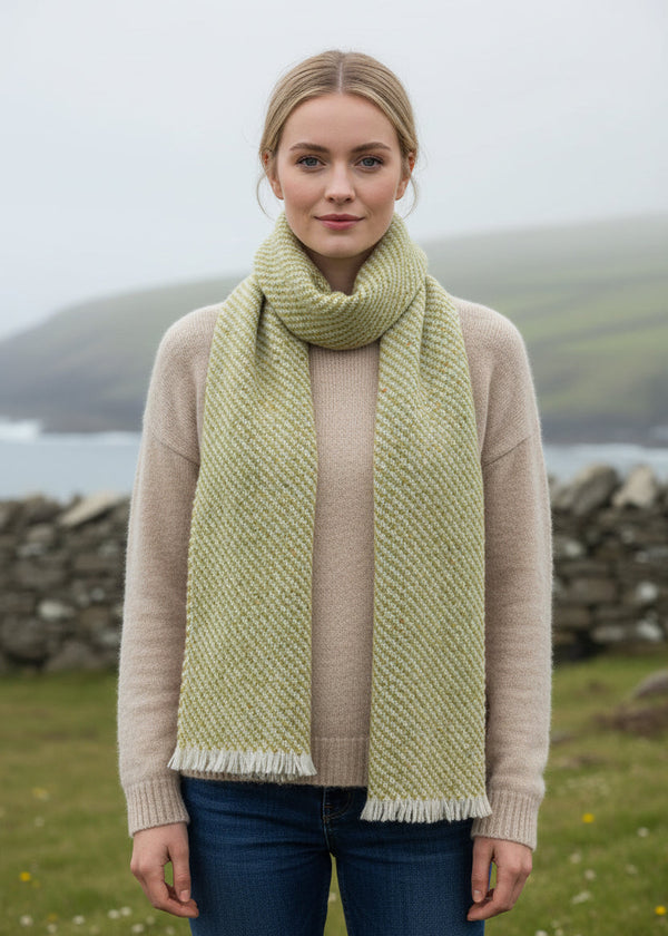 Écharpe Mucros Skellig V97 | Écharpe en laine mérinos irlandaise et cachemire