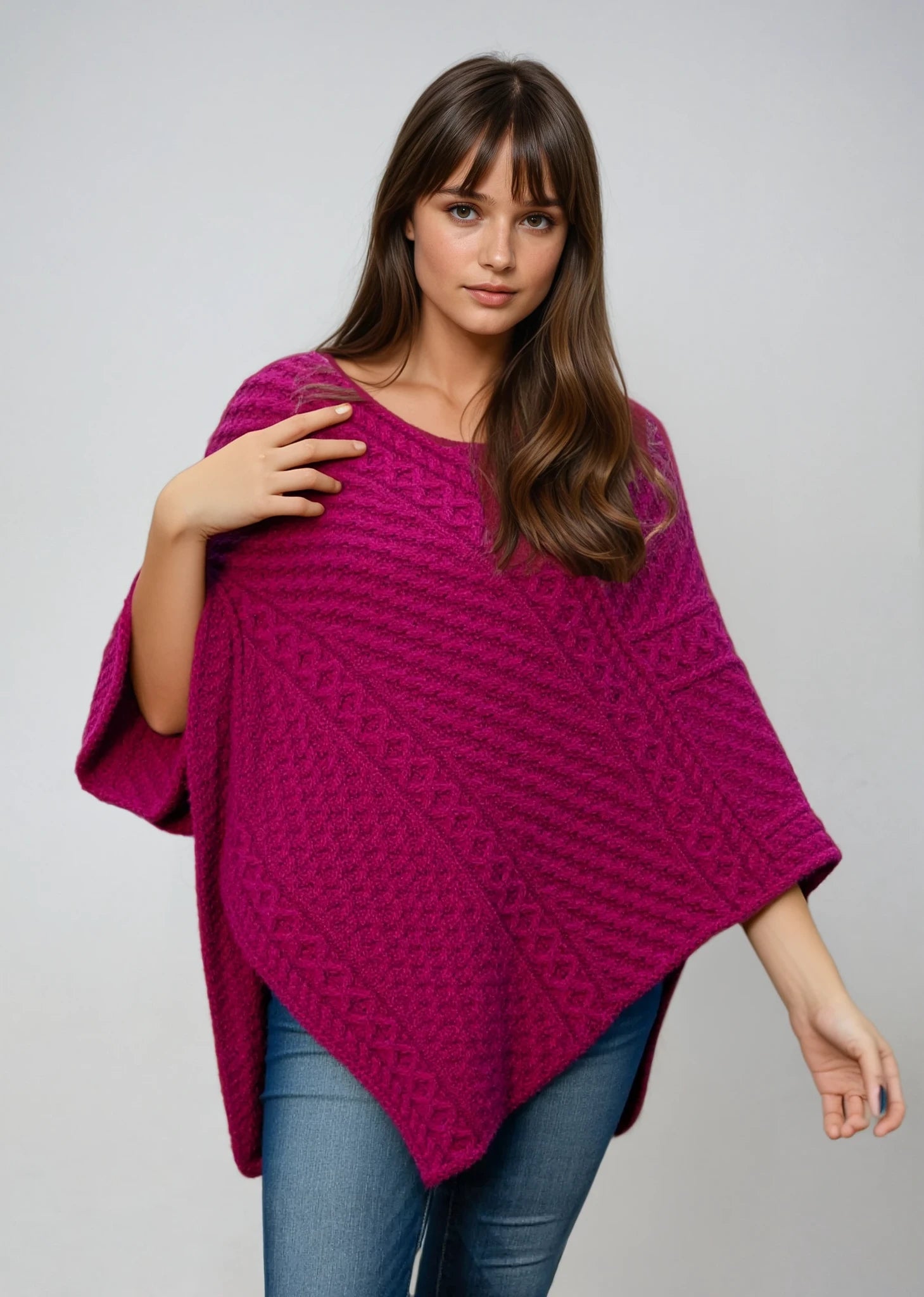 Aran Merino Wool V Poncho | Raspberry