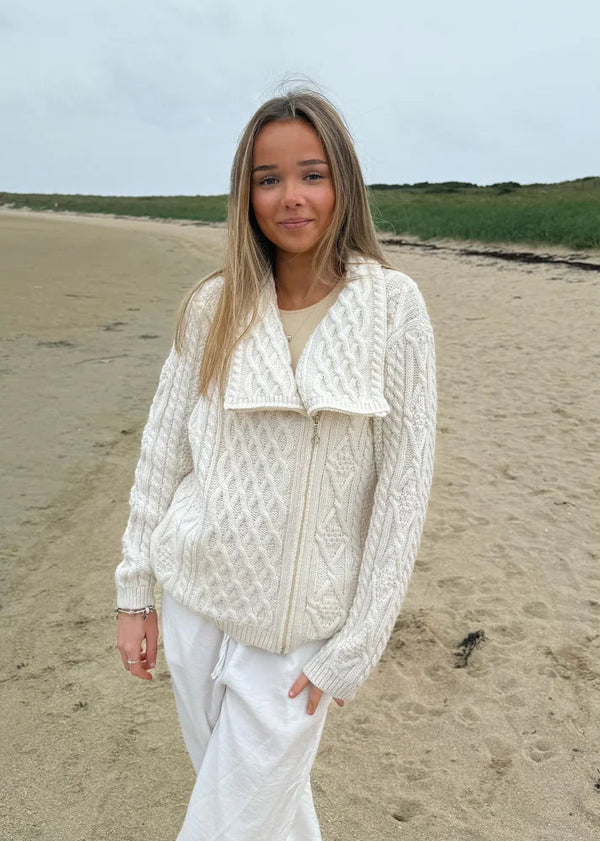 Aran Bikers Claddagh Side Zip Cardigan | Natural