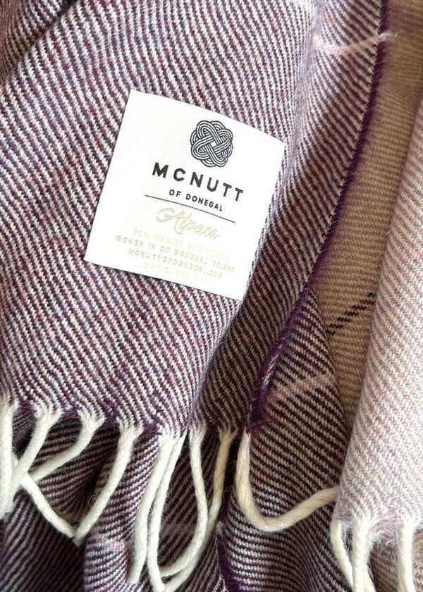 Mcnutt Alpaca Throw | Mauve Ómbre