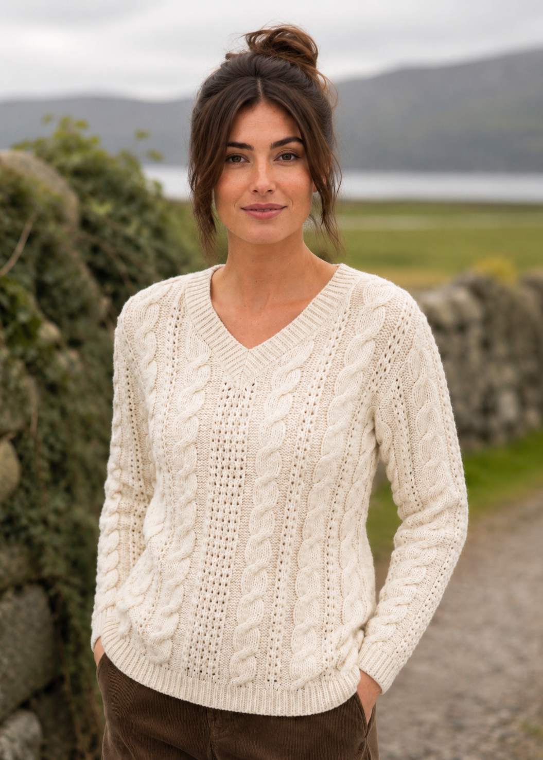 Ladies' Merino Wool V-Neck Aran Sweater – Natural