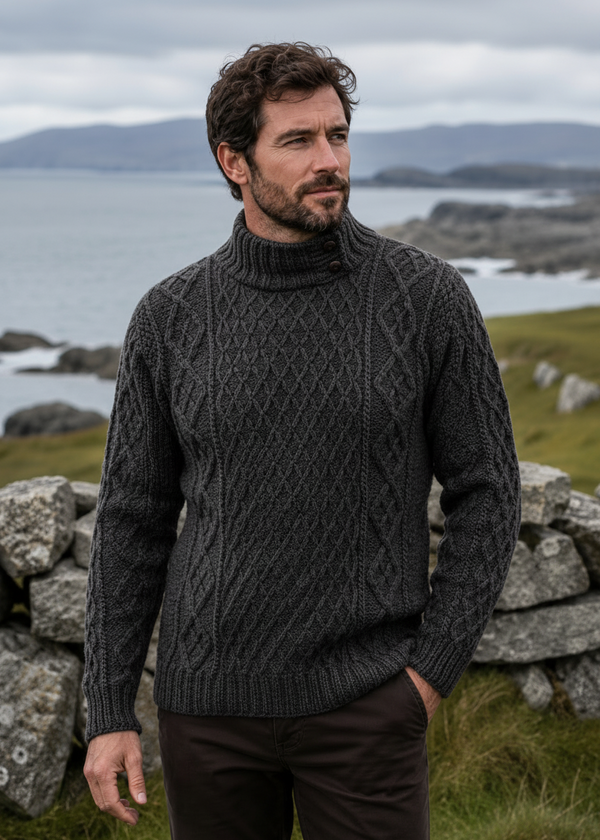 Men's Aran Merino Wool Button Collar Sweater | Charcoal