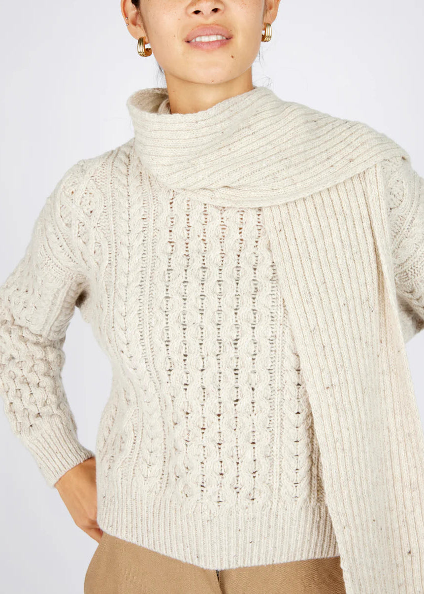 Luxe Ribbed Cashmere Merino Scarf | Chalkstone